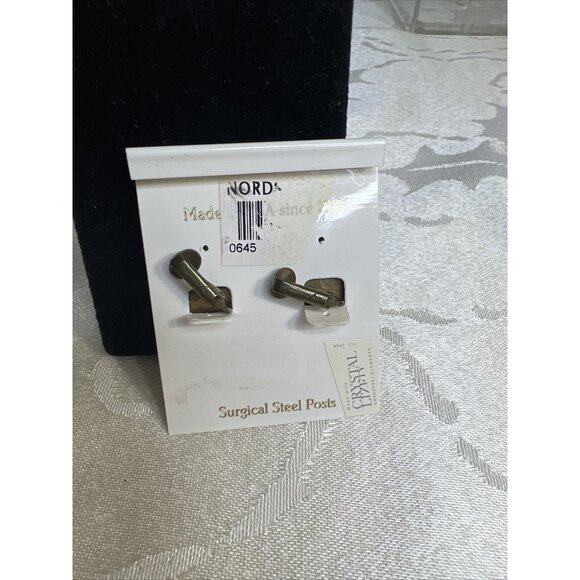 Liz Palacios VTG‎ X-large Florette Earrings /Swarovski Crystals Gold Tone Clip.